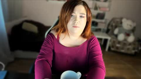Snapshot of vi__vixen chatting on October 16, 12:41 pm Vi Vixen online show from October 16, 12:41 pm