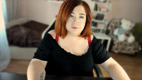 Snapshot of vi__vixen chatting on October 1, 10:09 am Vi Vixen online show from October 1, 10:09 am