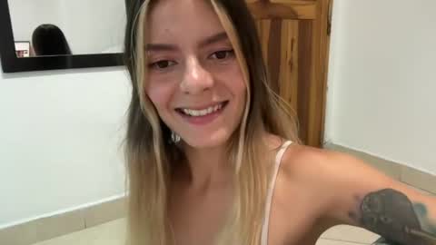 papichulo y mamichula online show from July 28, 9:25 pm