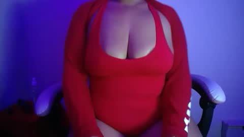 vibe_xxxo online show from March 14, 5:30 am