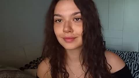 Lina online show from June 27, 5:30 am