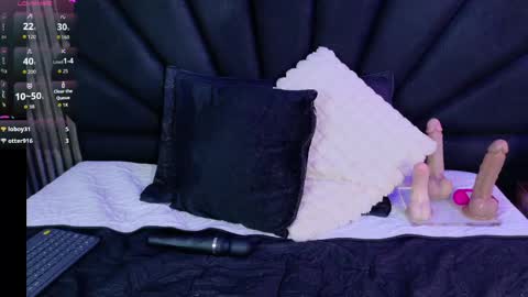 vicky_lopezz_ online show from May 26, 3:06 am