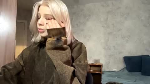 Victoria online show from January 10, 5:45 am