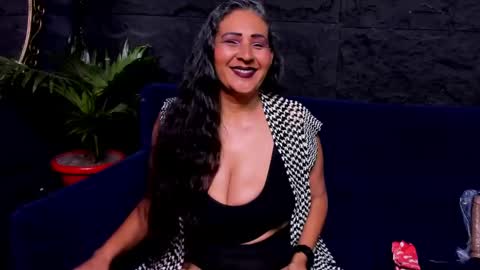 VICK online show from May 30, 11:30 am