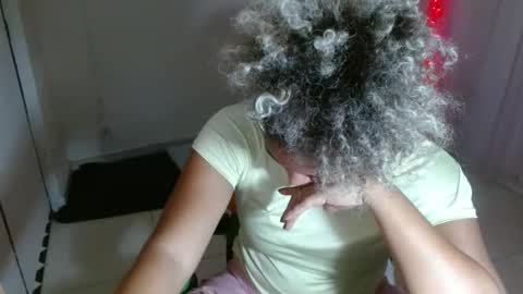 VICKY online show from January 10, 12:15 am