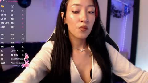 Victoria  online show from May 26, 11:04 pm