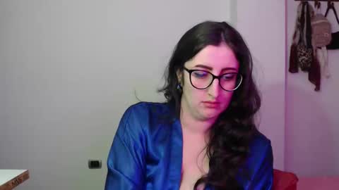 Victoria online show from April 11, 9:18 pm