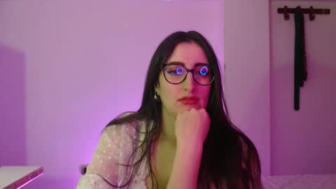 Victoria online show from January 14, 8:47 pm