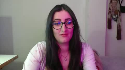 Victoria online show from March 3, 9:21 pm