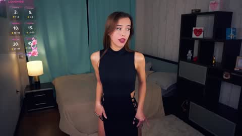 Snapshot of victoriadreamtt chatting on December 21, 7:16 pm Anasteisha Day Helen Night online show from December 21, 7:16 pm