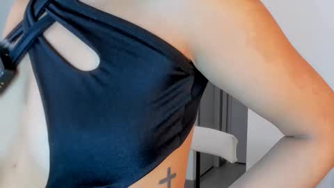 Vcitoria online show from October 3, 1:33 am