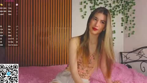 victoriahouston online show from April 22, 6:54 am