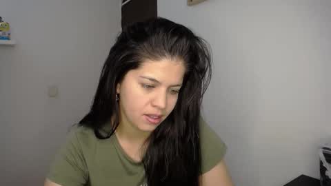 victorialg online show from December 17, 9:08 pm