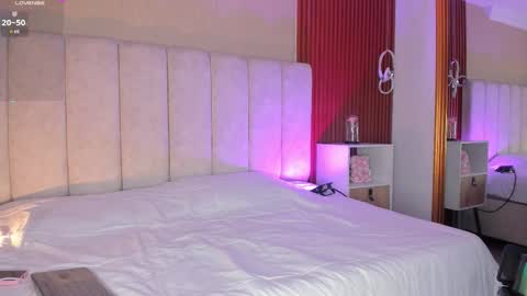 Maria Victoria online show from December 15, 11:37 am