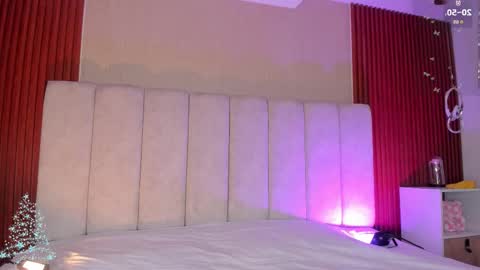 Maria Victoria online show from December 18, 11:48 am