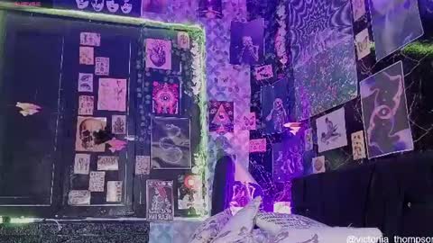 victoriia_thompson online show from July 29, 9:04 pm