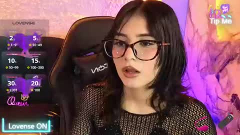 Live 1000pm 600am COLOMBIAN HOUR online show from July 10, 9:04 pm