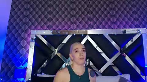 victtoria lee online show from July 2, 7:09 pm