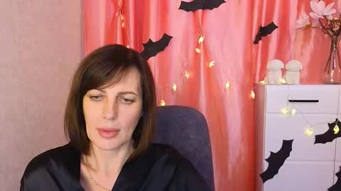 Vika online show from October 31, 2:32 pm