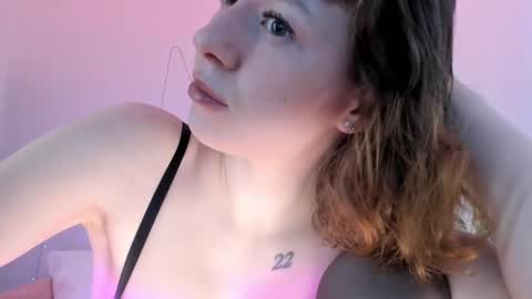 Vikky online show from February 9, 9:37 am