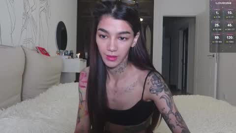 vinkitinkii online show from November 12, 4:54 am