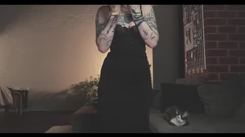 Diva Silvia online show from January 22, 4:23 pm