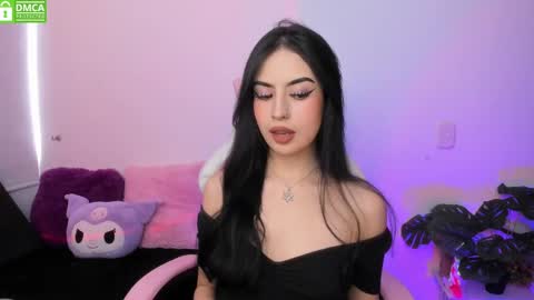 Violeta  online show from September 25, 6:50 pm