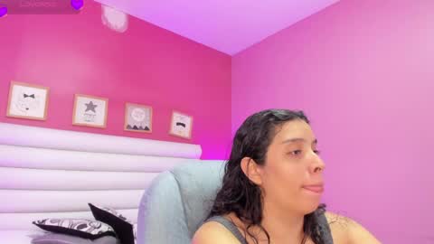 violet_sinclair online show from May 21, 11:19 am
