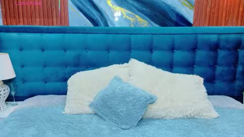 Violeta  online show from May 6, 11:14 am