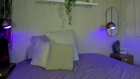 Violeta  online show from October 19, 4:09 pm