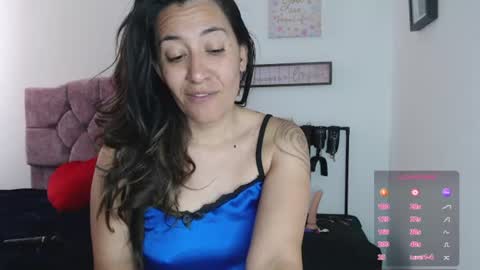 violeta_scott_ online show from July 31, 6:20 pm