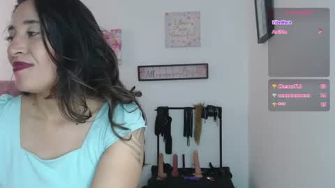violeta_scott_ online show from June 12, 1:52 pm