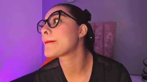 violeta  online show from March 11, 2:53 pm