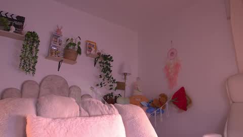violeth___ online show from September 27, 10:55 am
