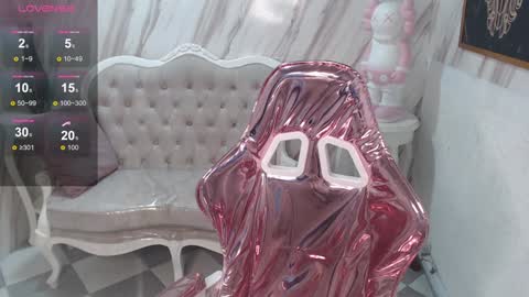 violeth_b online show from January 8, 12:37 pm