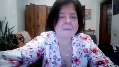 violetpulse online show from October 17, 6:55 pm