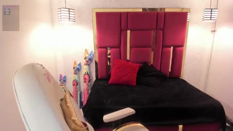 Violeta  online show from October 3, 11:48 am