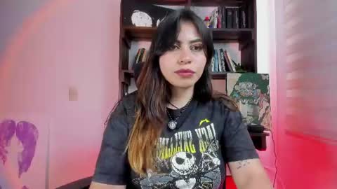 Violeta online show from July 13, 8:20 pm
