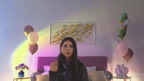 violetta_finch online show from June 23, 10:46 am