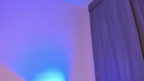 violetta independent model online show from March 21, 8:19 am