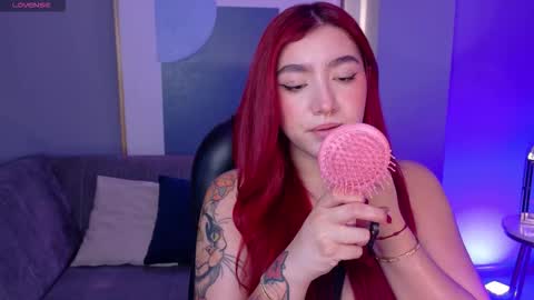 Violett Castel online show from January 5, 6:55 pm