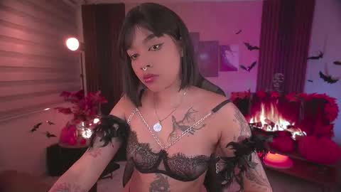 JULIE UWU online show from October 20, 6:11 pm