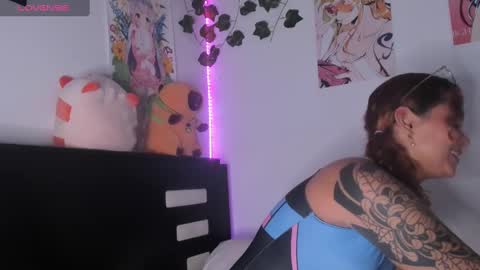 Snapshot of violetteramirez01 chatting on December 30, 7:11 pm Violette online show from December 30, 7:11 pm