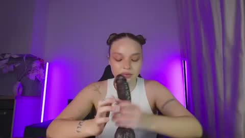 Violla online show from July 18, 9:23 am