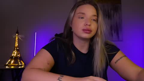 Violla online show from March 3, 2:54 am