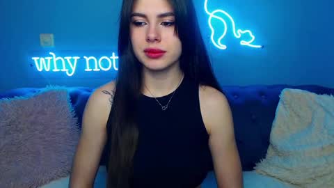 viollinalv online show from February 14, 5:41 am