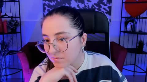 your love online show from September 25, 4:44 am