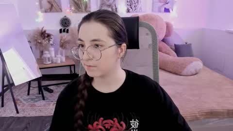 your love online show from March 4, 7:26 am