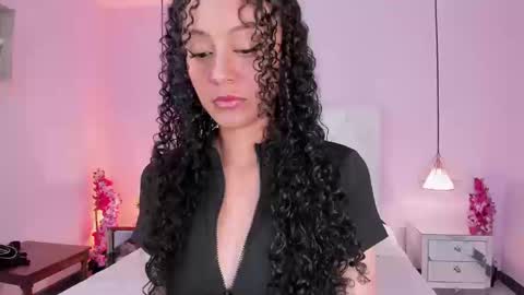 Vivi online show from March 14, 5:19 am