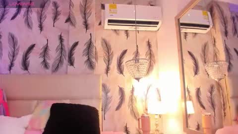 Viviana  online show from November 17, 11:49 pm